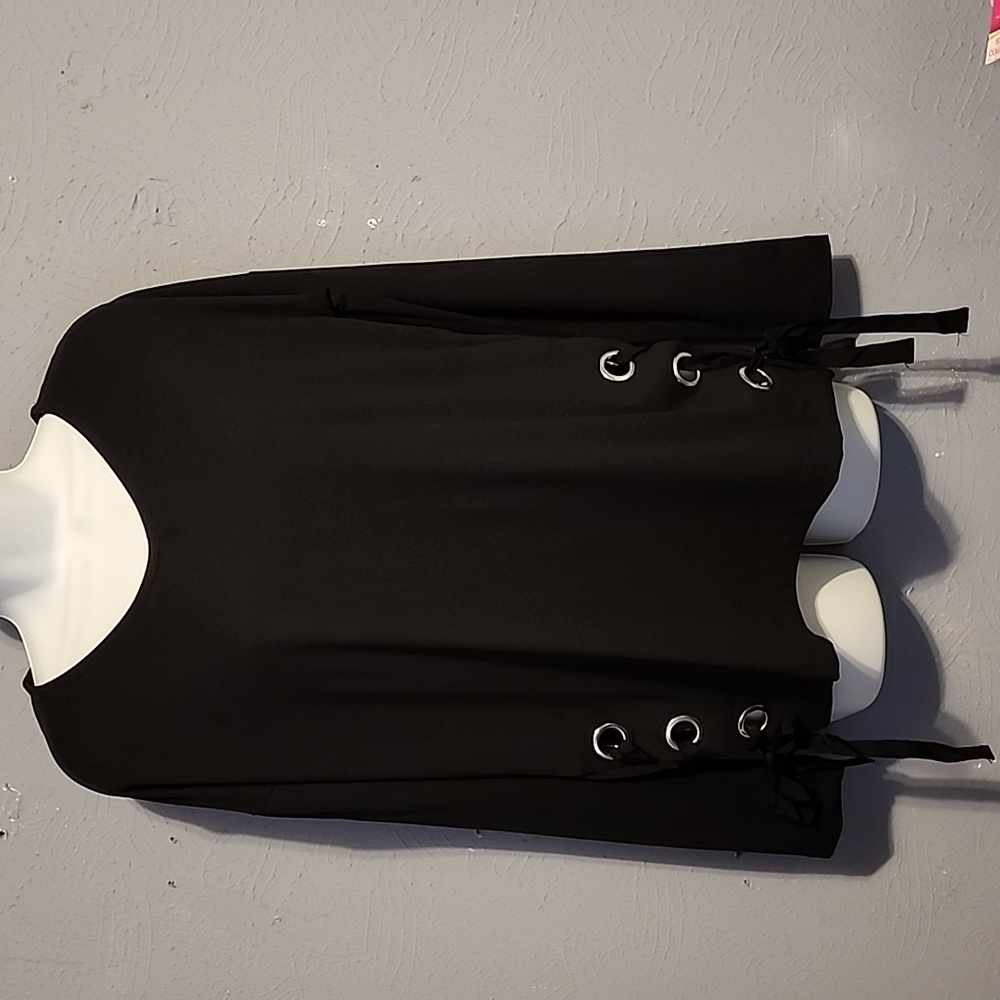Samantha Rose medium black shirt with silver metal grommets & black ties